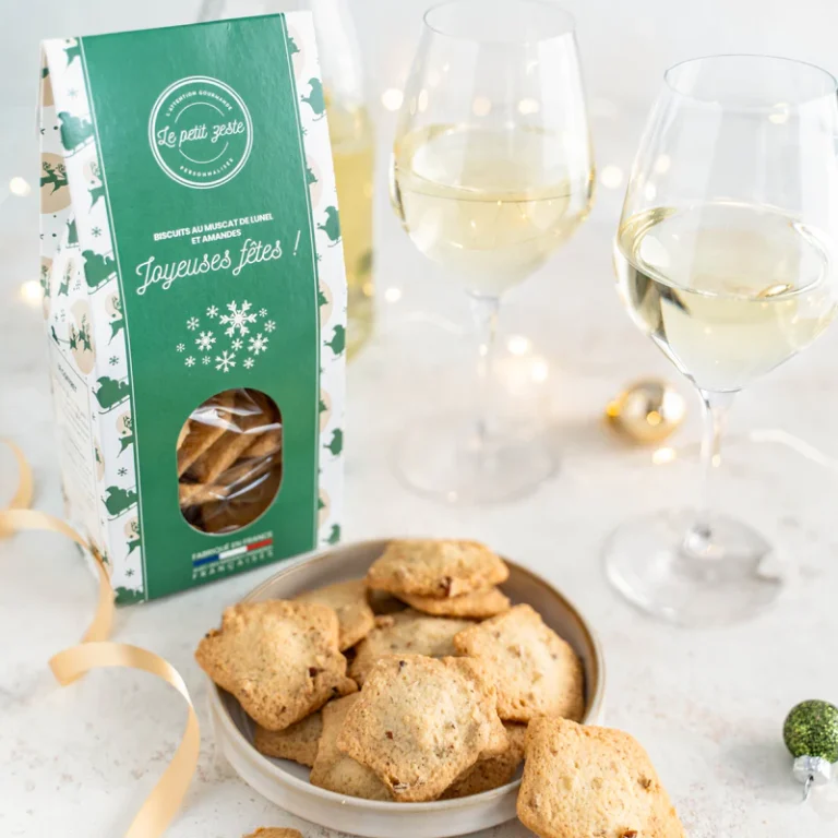 le petit zeste biscuits de noel muscat de lunel et amandes